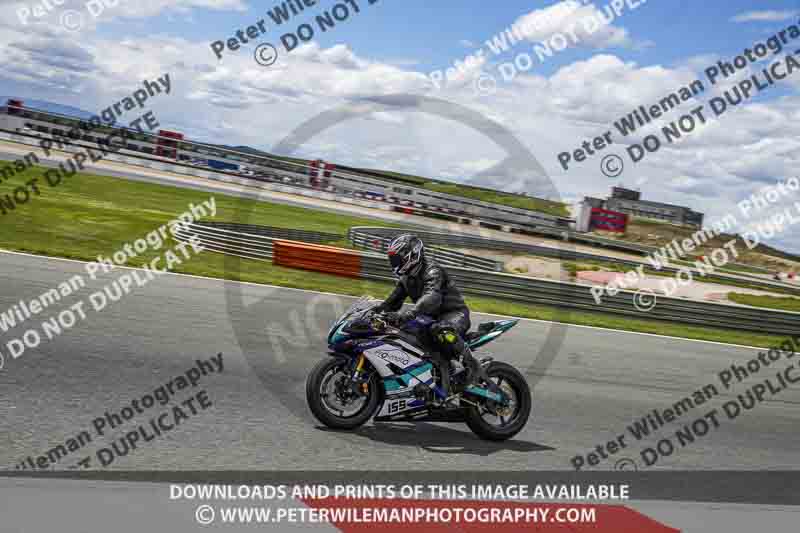 cadwell no limits trackday;cadwell park;cadwell park photographs;cadwell trackday photographs;enduro digital images;event digital images;eventdigitalimages;navarra;no limits trackdays;peter wileman photography;racing digital images;trackday digital images;trackday photos
